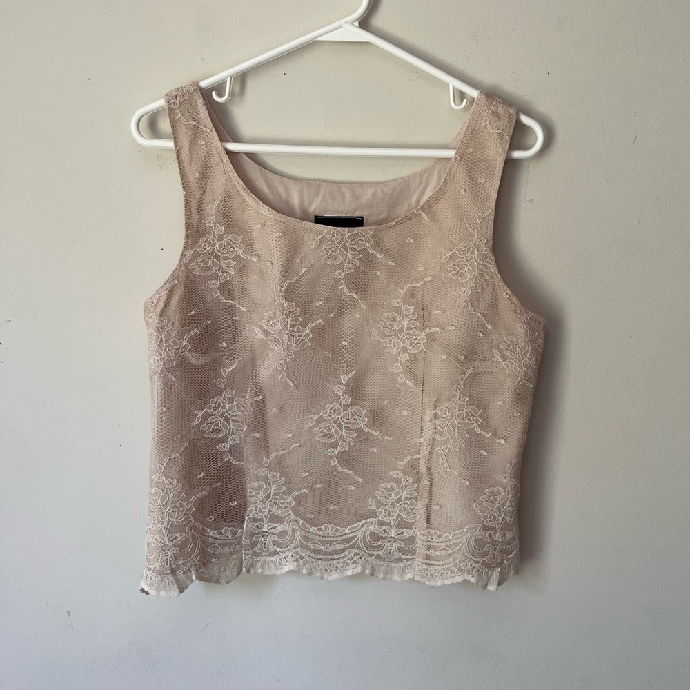 *SOLD* Lace cropped tank top